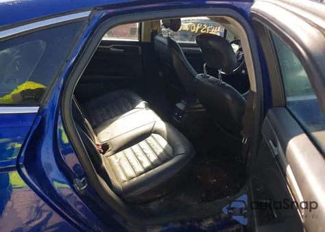 2013 Ford Fusion Hybrid Se z USA, uszkodzony, nr VIN 3FA6P0LU9DR382982